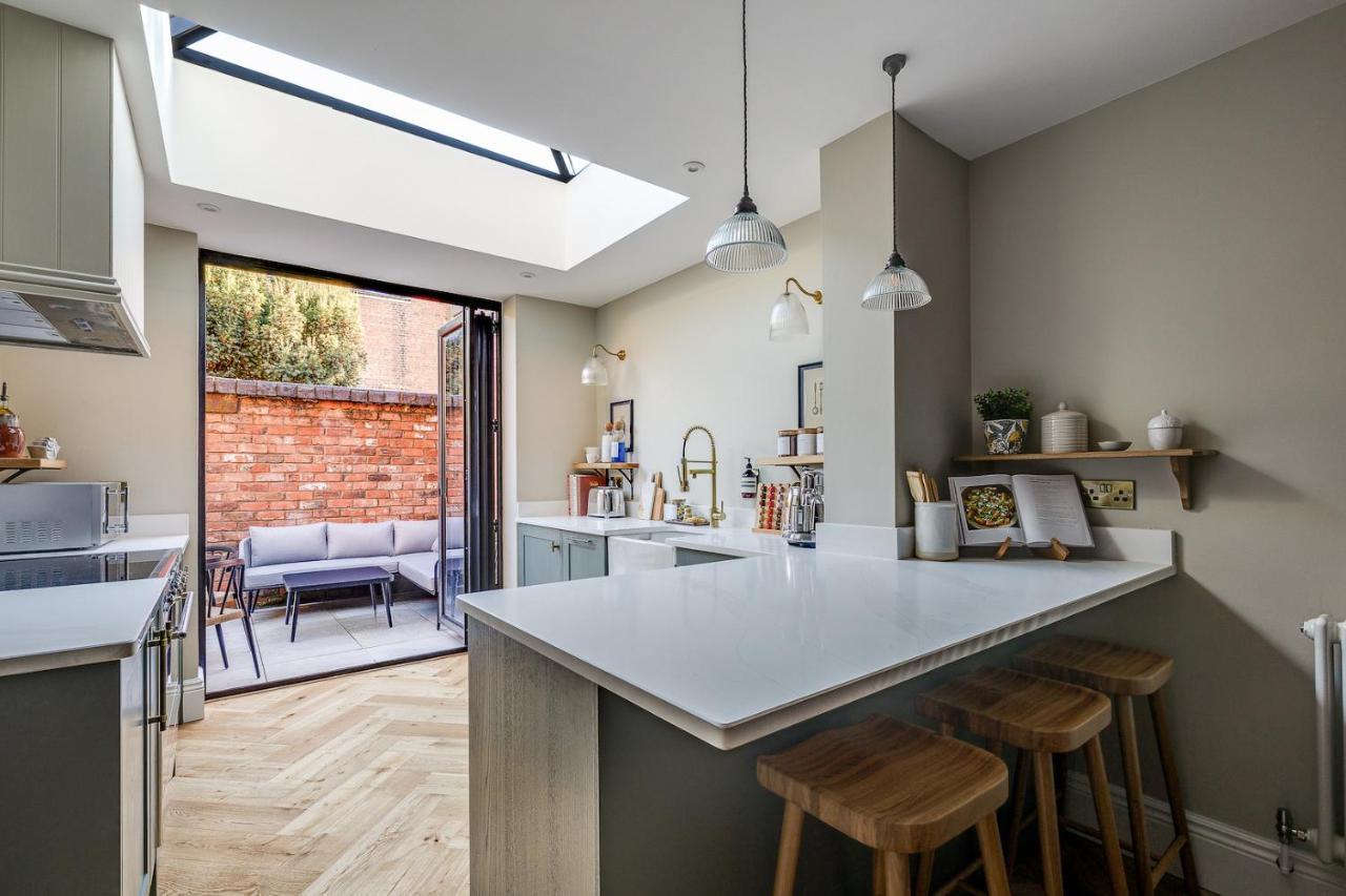 *New* Little Pyecroft House, Chester Kültér fotó